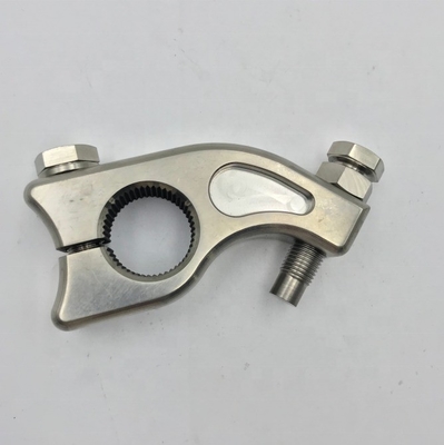 タイタン Gr5 ユニバーサル カーフィットメント 7/8&quot; トルションストップ 1 1/2&quot; スプリット x 3/8&quot; 調整ボルト 3/8&quot;-20ピン ボルト 年ユニバーサル