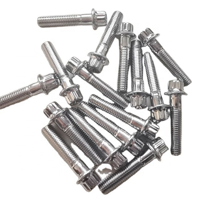 ユニバーサル互換性 M7x32 スチール クロム付12点ホイールボルト