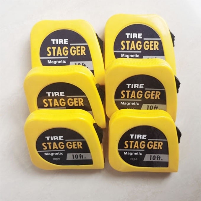 ユニバーサル・カー・フィットメント スプリントカー 翼のない小人形 1/4&quot;x10&quot; タイヤ・スタッガー・テープ 標準OE NOとユニバーサル